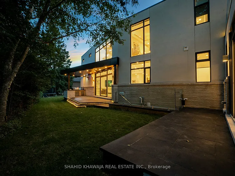 560 Shenandoah Dr — Photo 42