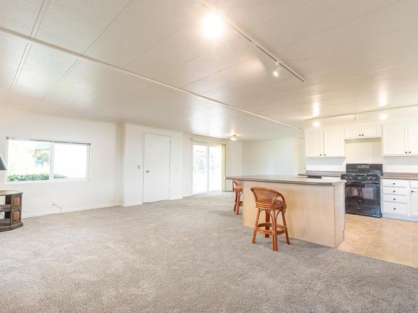 59 Club View Dr, Novato, CA 94949