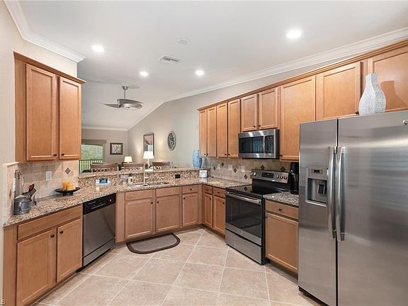 3rd image of 17990 Bonita National Blvd Unit 2121