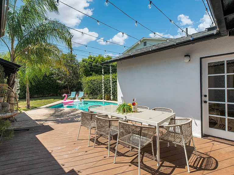4901 Ethel Ave — Photo 74