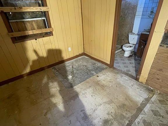 5th image of 34 Peach Street