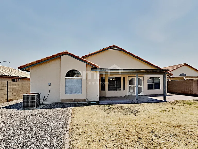 12554 W Holly St — Photo 21