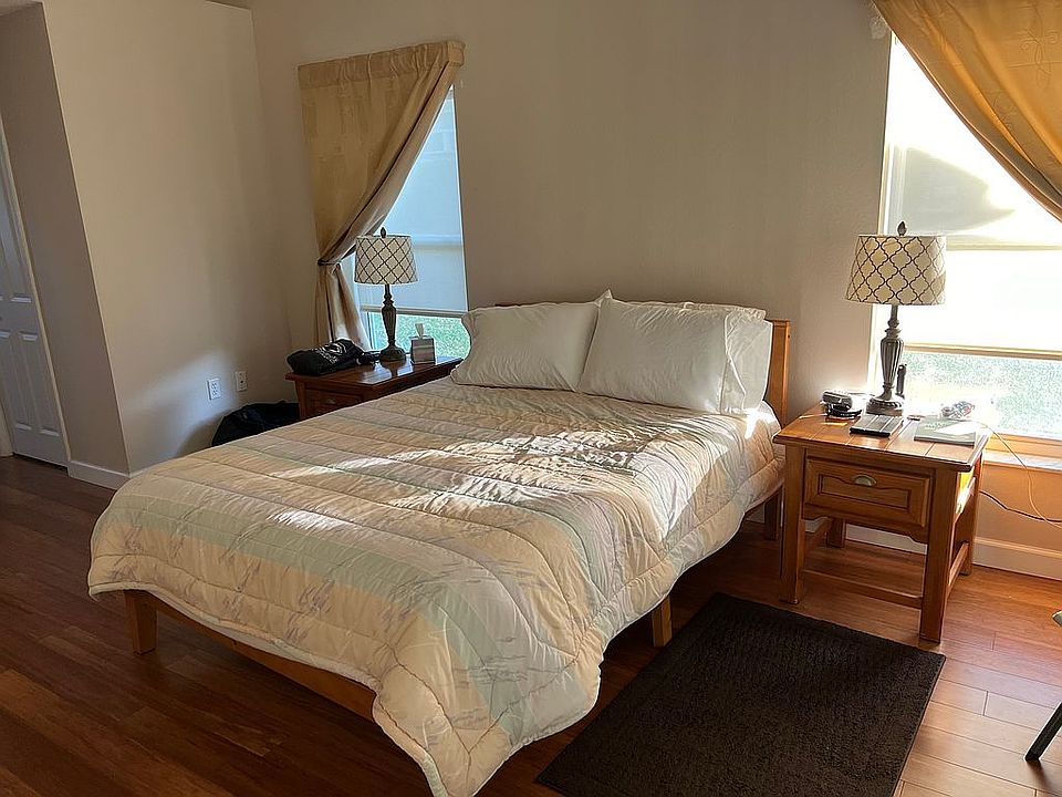 1st image of 6098 N White Palm Way
