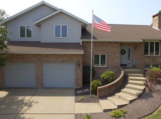 3304 S 36th St, Quincy, IL 62305