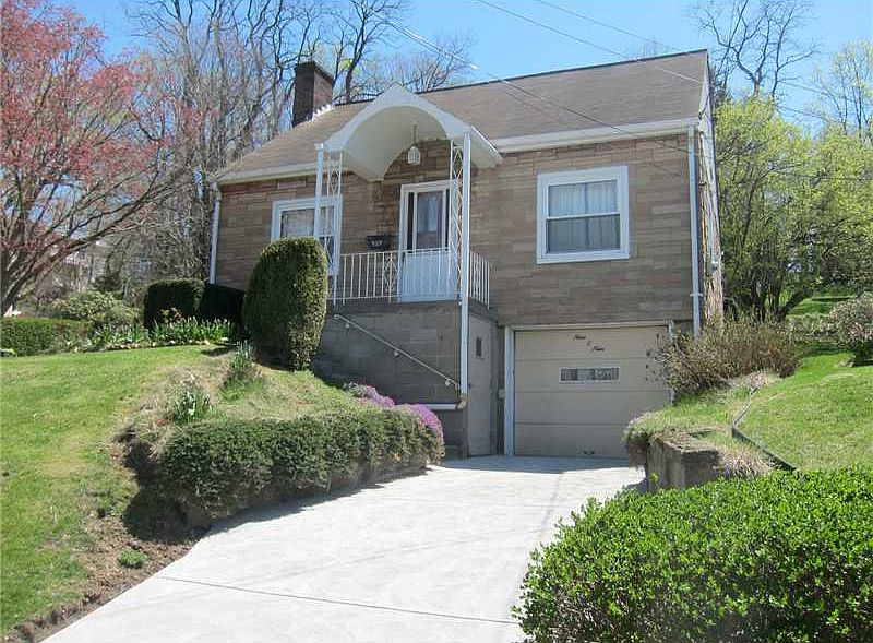 1st image of 909 4th St