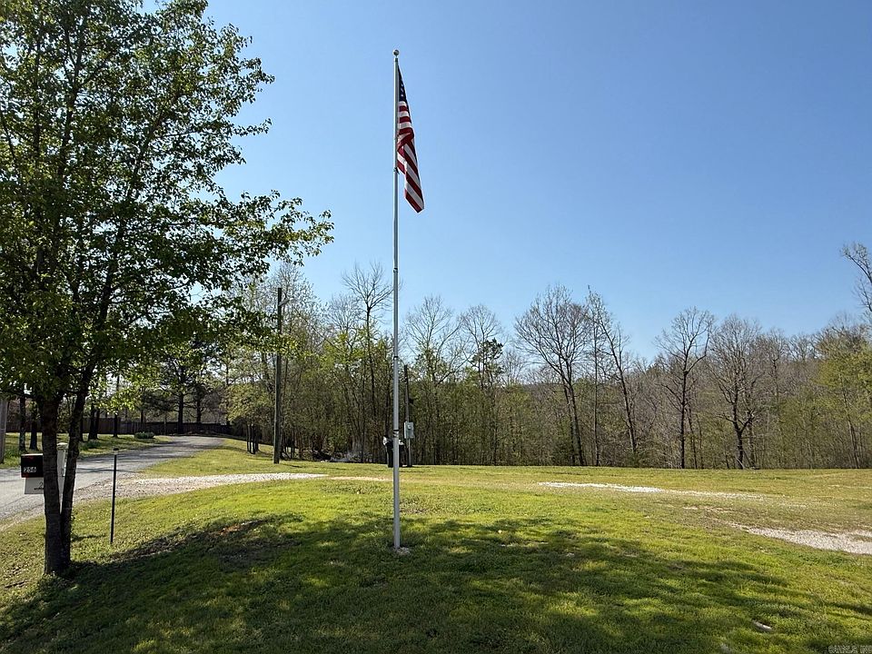 1st image of 256 Deer Hollow Ln