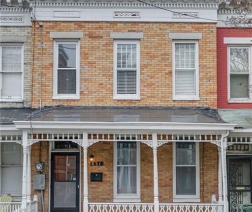 2nd image of 621 Saint James St
