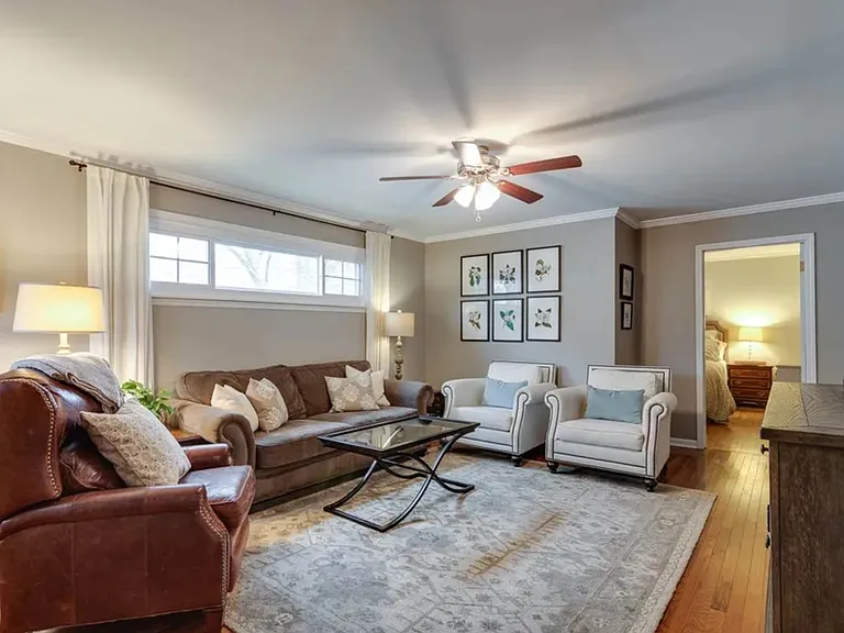 3878 Lytle Cir — Photo 11