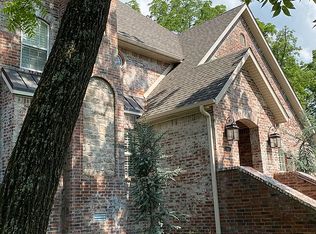 6263 S Garrett Ln, Rogers, AR 72758