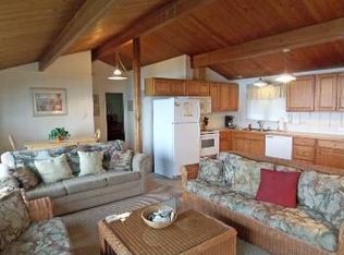 4063 Lincoln Ave, Depoe Bay, OR 97341