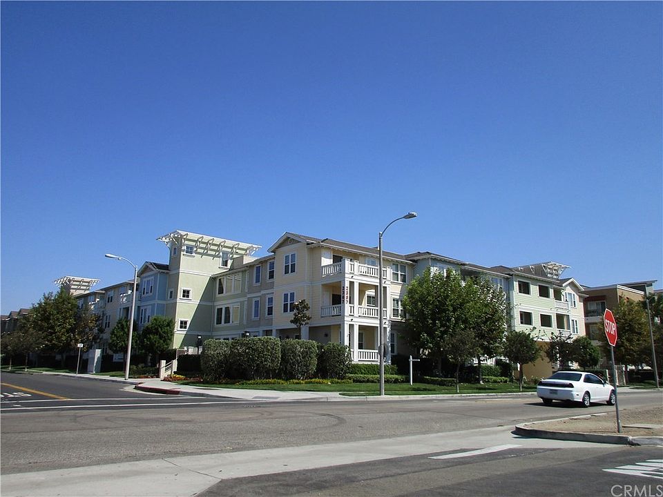 1st image of 2367 Jefferson St Unit 213
