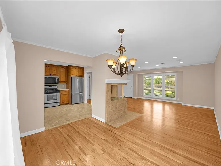10751 Allen Dr — Photo 6