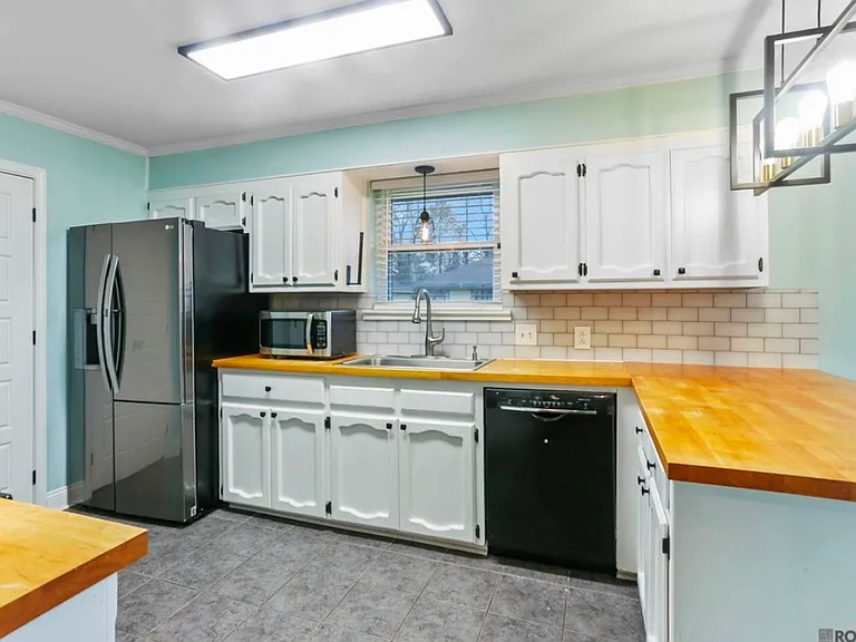 7622 Oneal Rd — Photo 4