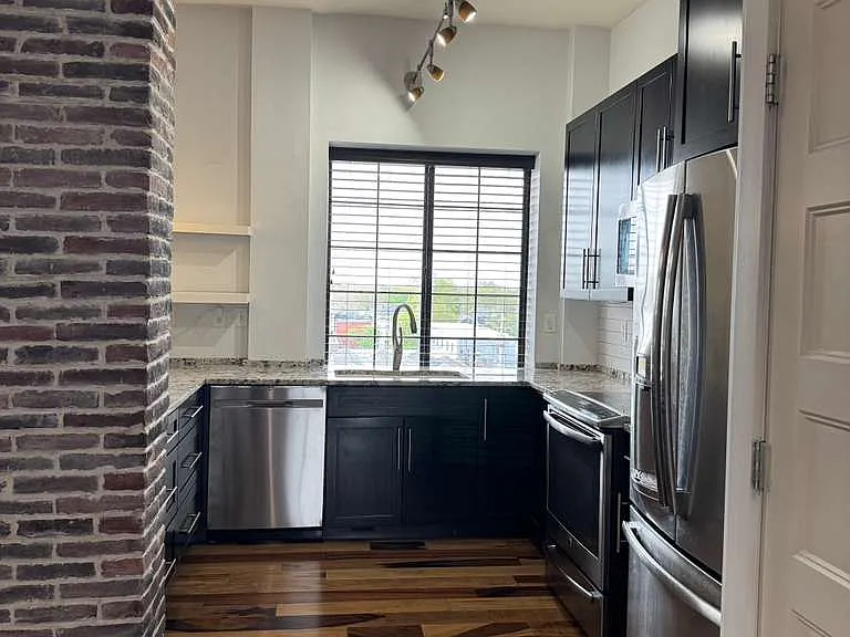 825 N Delaware St #5B — Photo 3