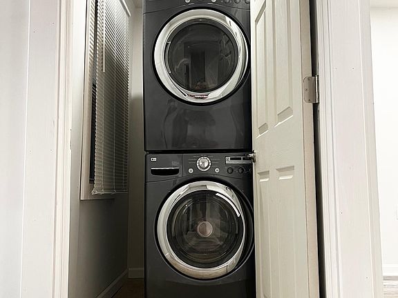 washer & dryer hookup