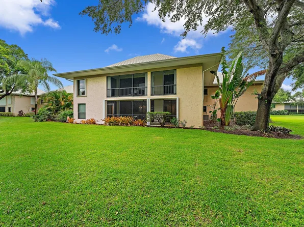 10 SE Turtle Creek Drive #A, Tequesta, FL 33469
