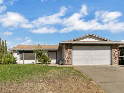 4001 Wyalong Way, Sacramento, CA, 95826