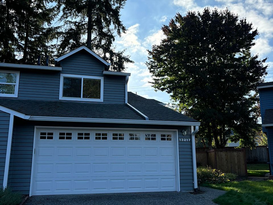 1st image of 13217 NE 139th Pl