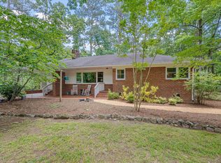 301 Barclay Rd, Chapel Hill, NC 27516