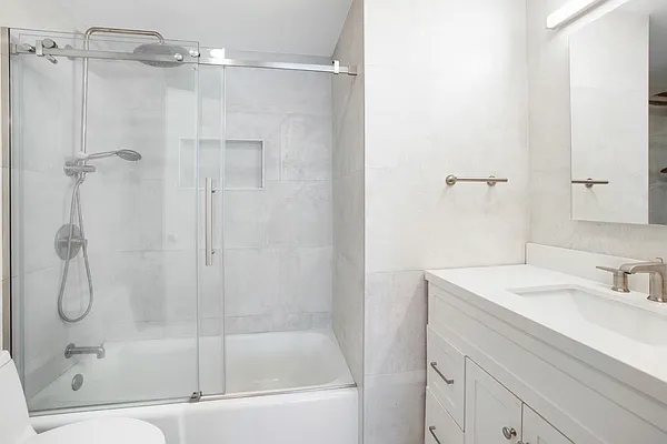 Sold by Compass | media 6
