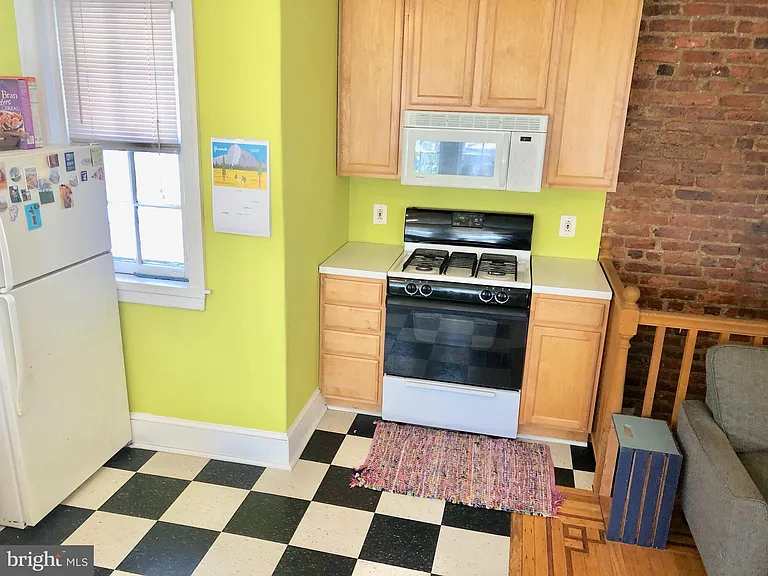 506 W Coulter St #3 — Photo 5