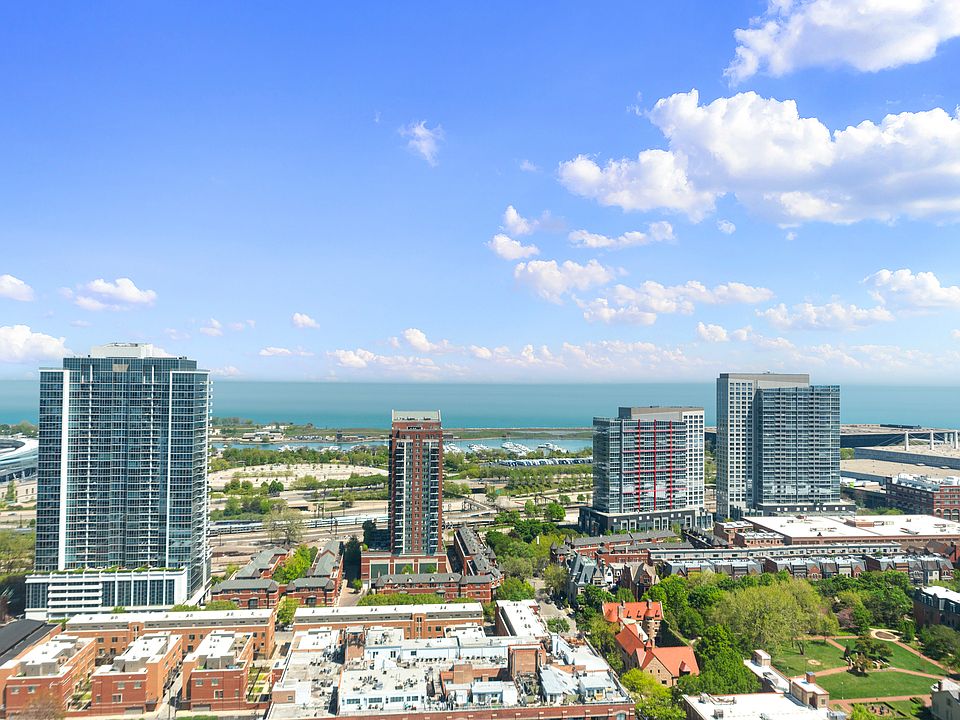 1st image of 1720 S Michigan Ave APT 3007
