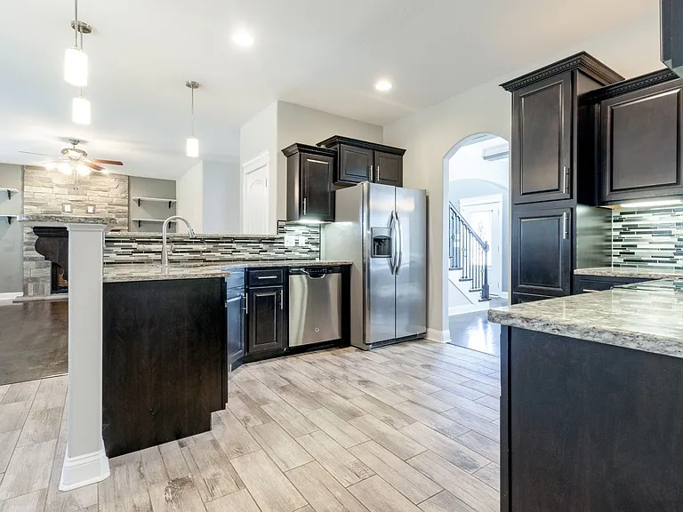 1601 Wonderboy Ct — Photo 2