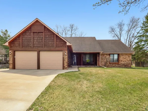 2324 Mohawk Ct, Sioux City, IA 51104