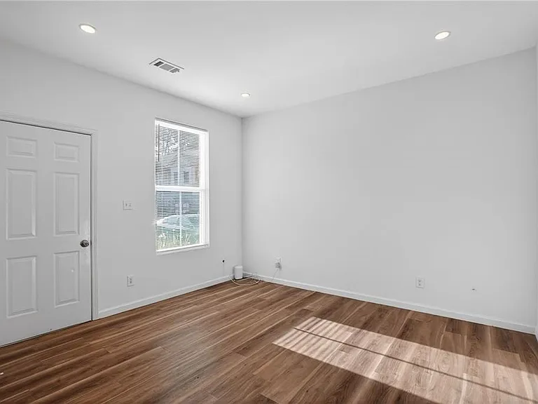4011 Redan Rd #5 — Photo 2