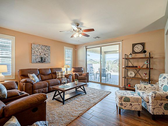 5th image of 14031 E Barouche Dr