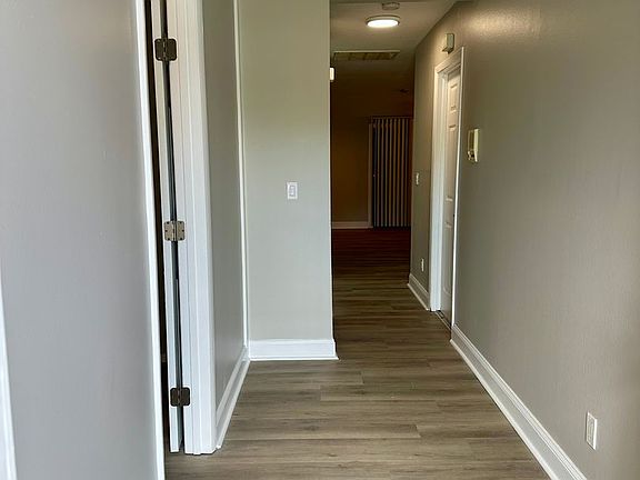 2nd image of 3021 W Braddock St
