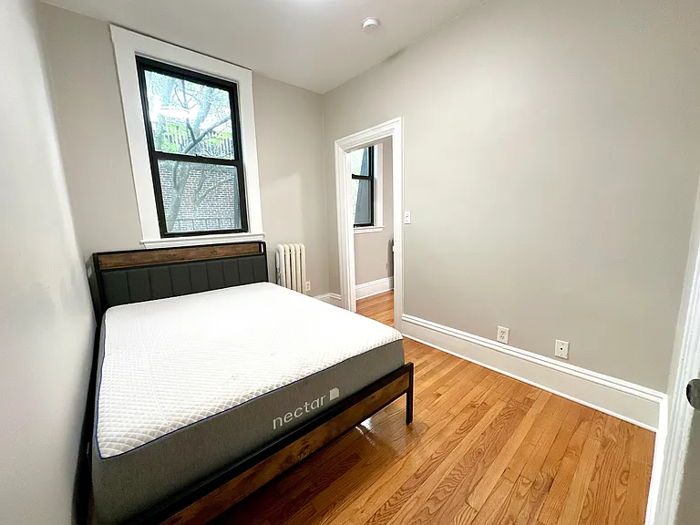 141 Arlington St #6 — Photo 5
