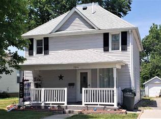 1214 W Phillip Ave, Norfolk, NE 68701