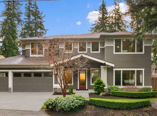 10709 SE 30th St, Bellevue, WA