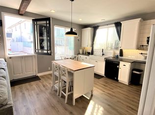 115 45th St #A, Newport Beach, CA 92663