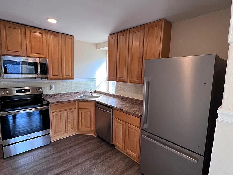 48 E Willow Grove Ave #3 — Photo 2