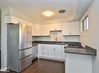 1143 Waukegan Rd APT 5, Deerfield, IL