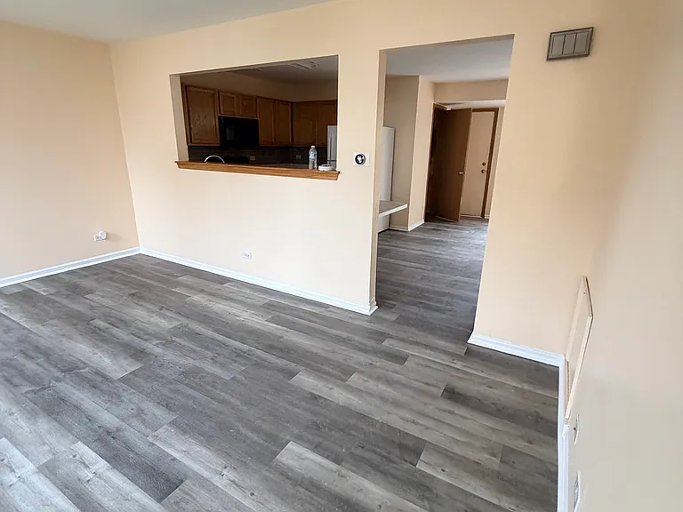 916 Symphony Dr — Photo 12