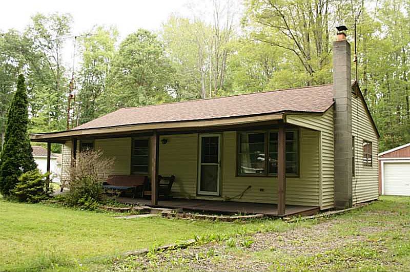 1st image of 1732 Lakeview Dr