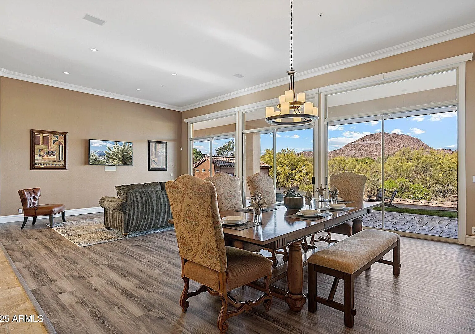 6 bed, 6.5 bath, 4278 sqft, $8,000 — Photo 3