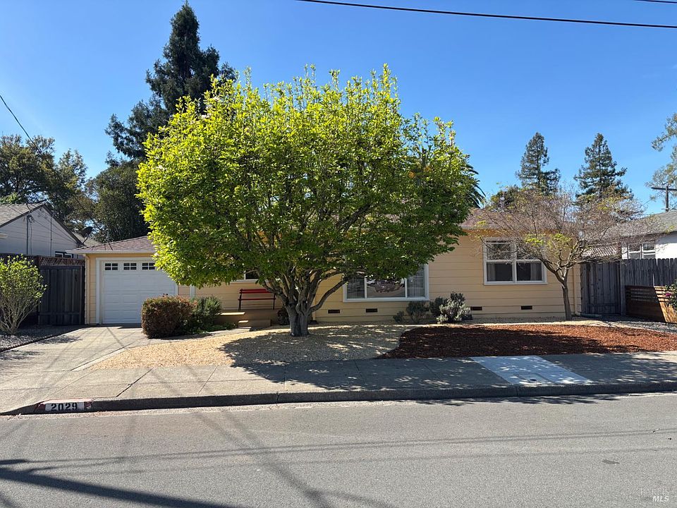 1st image of 2029 Albany Drive
