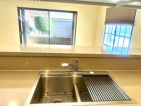 4th image of 291 E Mel Ave Unit 200