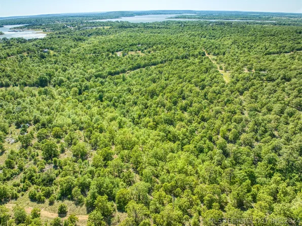 5 Serenity Dr, Porum, OK 74455