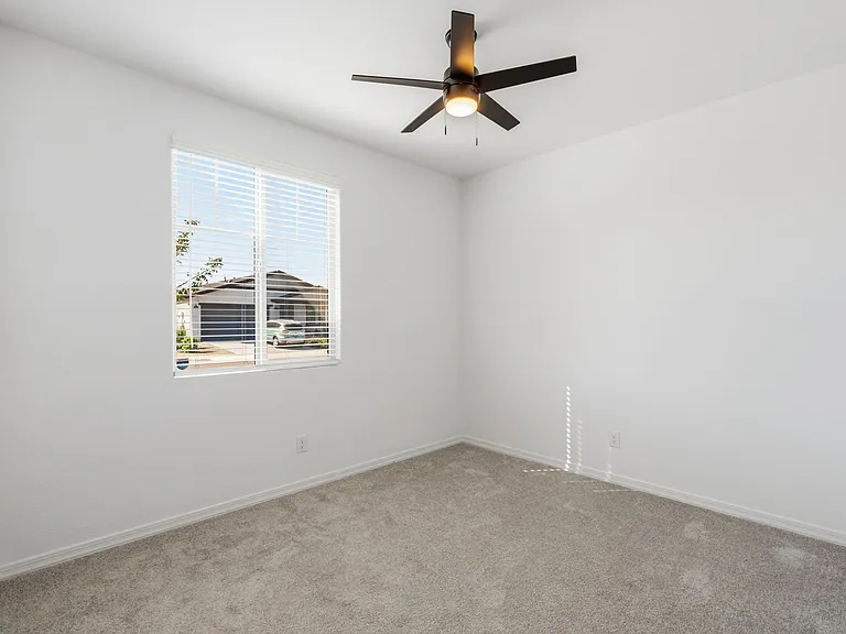 5528 W McNeil St — Photo 23
