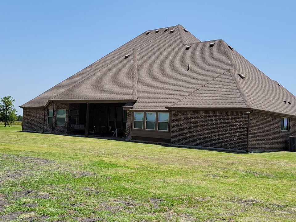 2nd image of 423 Cattle Barron Dr