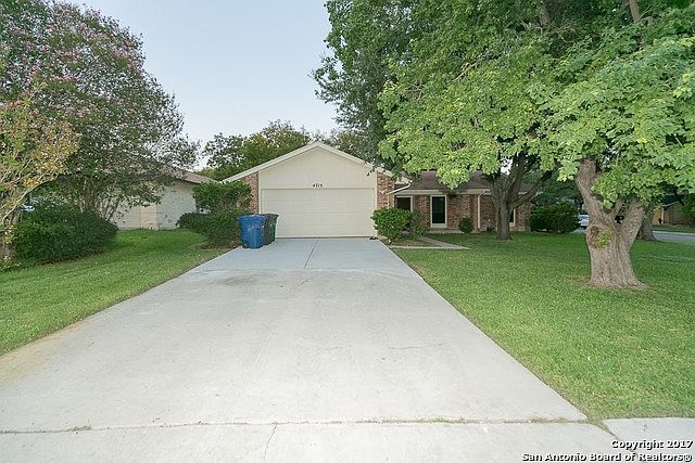 1st image of 4715 Stoney Climb St