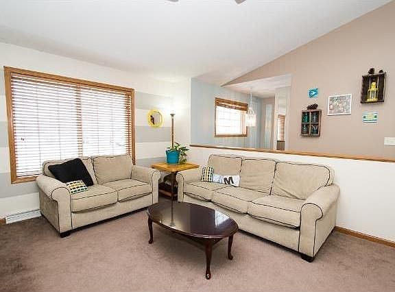 4th image of 1911 Cypress Cir