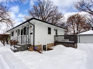 5916 Perry Ave N, Crystal, MN 55429