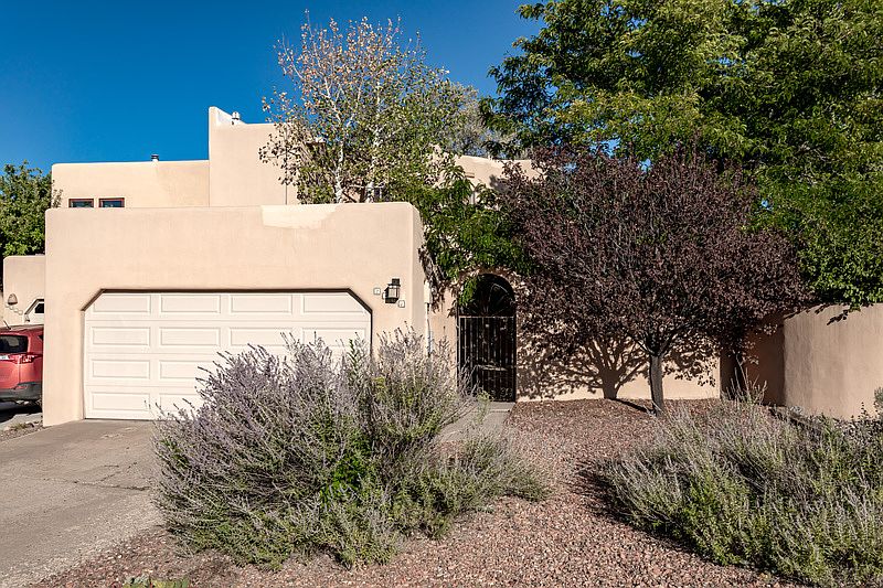 1st image of 2951 Camino Piedra Lumbre
