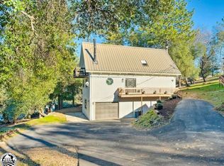 19289 Ferretti Rd, Groveland, CA 95321